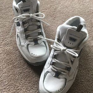 New Balance athletic shoe Women's size 9.5